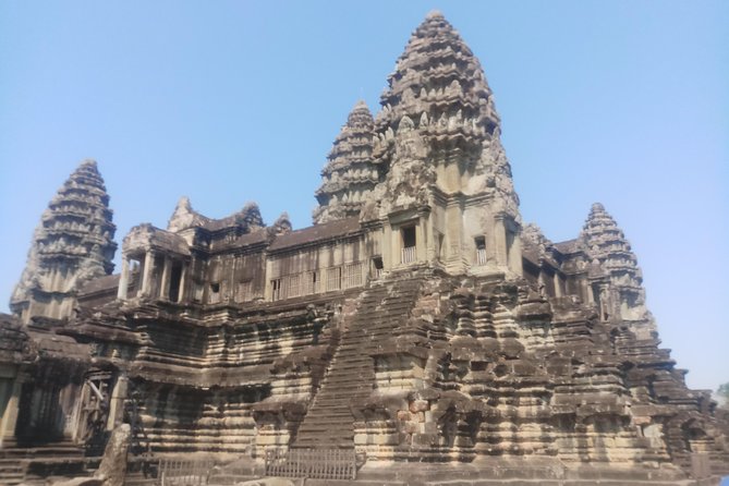 Full-Day Private Custom Tour in Siem Reap - Beyond Angkor: Tonle Sap Lake, villages, and rice field views