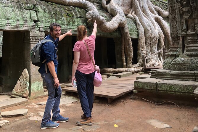 Full-Day Private Tuk Tuk Tour of Angkor Wat Temples - Hotel Pickup and the Early-Morning Rhythm