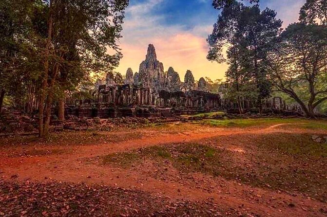 Full-day Private VIP Tour to Angkor Complex - Chau Say Tevoda and Thommanon: two Brahmanism temples near Victory Gate