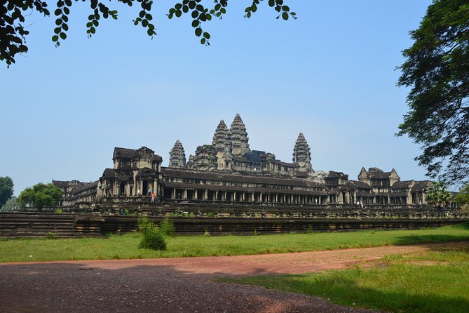 Full-Day Siem Reap Angkor Major Temples Private Tour - Terrace of the Elephants and Terrace of the Leper King: carved scenes, short stops, big meaning