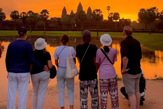 Full Day Small Group Tour Guide with Sun rise - Angkor Wat at First Light: A 2-Hour World-Class Icon