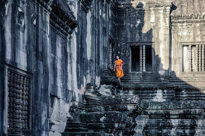Full Day Small Group Tour Guide with Sun rise - Angkor Thom and Bayon: Carved Faces and Khmer Stories