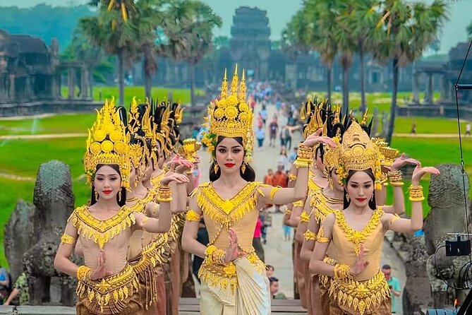 Full-Day Temples of Angkor Small Group Tour - Angkor Thom South Gate and Bayon, faces with meaning