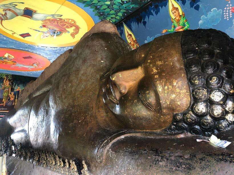 Full-Day Tour to Banteay Srey, Beng Melea & Kulen Mountain - Banteay Srei’s pink sandstone carvings, the Lady Temple at eye level