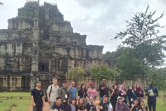 Full-Day Tour to Beng Mealea and Koh Ker Temple - Stop 1: Beng Mealea for raw ruins and a quieter temple day