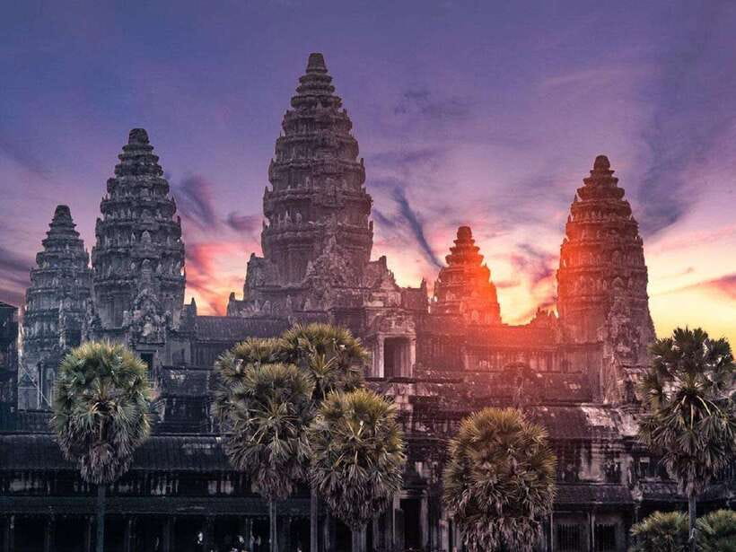 Grand Circle With Sunrise Private Tuk-Tuk - Angkor Wat sunrise, then straight into the Grand Circle