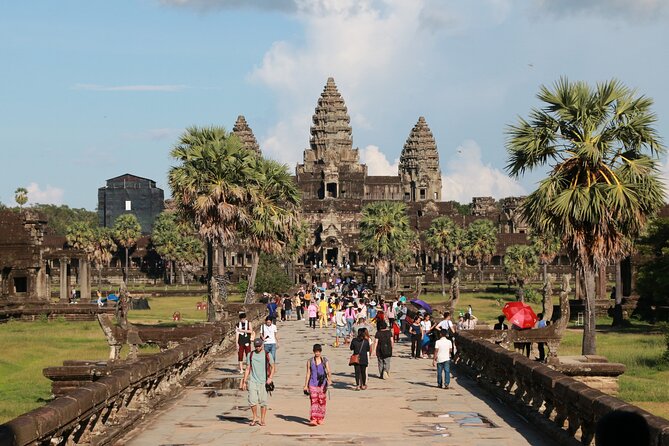 Half Day Angkor Wat Tour - Dress code, tower closures, and the real-world temple rules