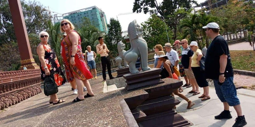 Half Day City Tour - Port Gate 1 to Otres Beach: how the 4-hour loop really plays