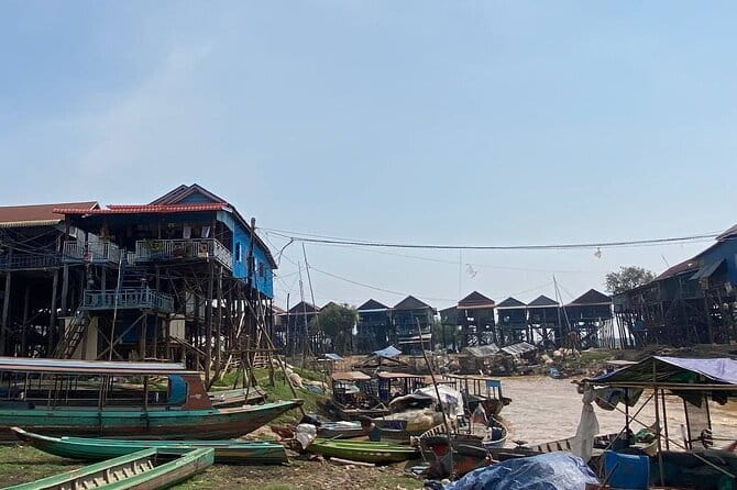Half Day Kampong Phluk Floating Village and Flooded Forest Tour - Why Kampong Phluk Feels Like a Different World During the Wet Season