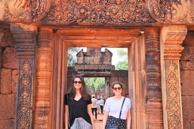 Half Day Kampong Phluk Floating Village and Flooded Forest Tour - Getting There From Siem Reap: Comfort and Simplicity
