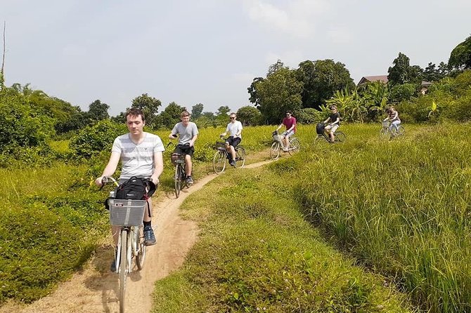 Half day morning bicycle tour to Explore local livelihood and test local snacks - Wat Samrong Knong and the Khmer Rouge Killing Field visit