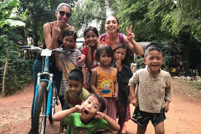 Half day morning bicycle tour to Explore local livelihood and test local snacks - Rice paddies and village work you can see up close