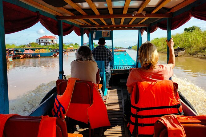 Half-Day Private Sunset Tour In Kampong Phluk From Siem Reap - Kampong Phluk floating village: stilt houses, houseboats, and everyday life