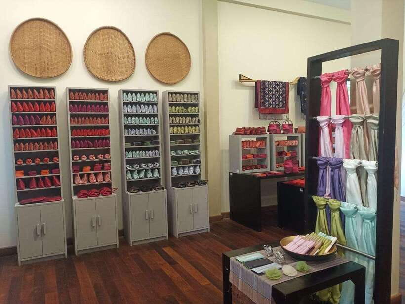 Half-Day: Silk Farm, Senteur Angkor, and Satcha Workshop - Time, logistics, and value for a 4-hour craft hit