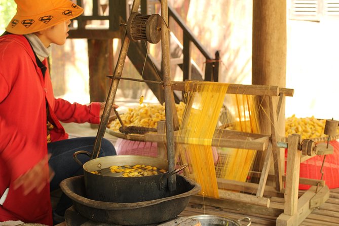 Island Community Life in Phnom Penh - Private Tour Format: What It Means For Your Experience