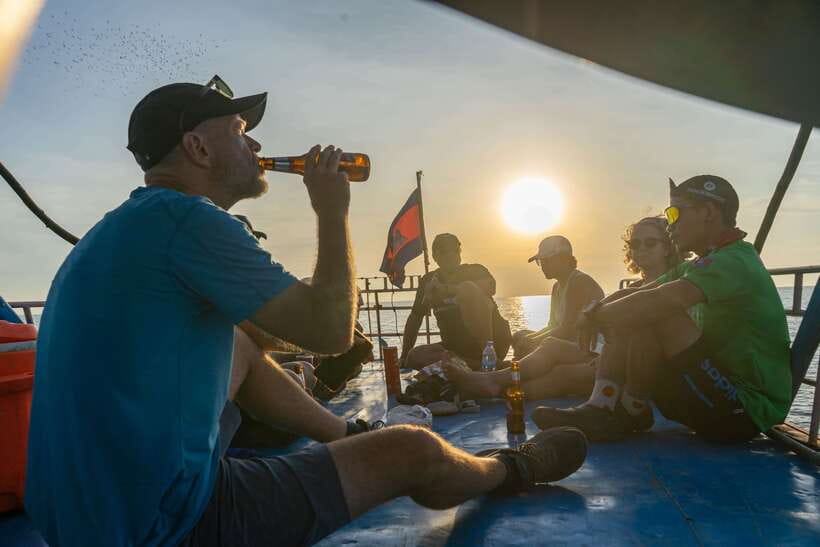 Kampong Phluk: Floating Village Sunset Bike Tour or E-Bike - Kampong Phluk stilt village: what you’re really looking at