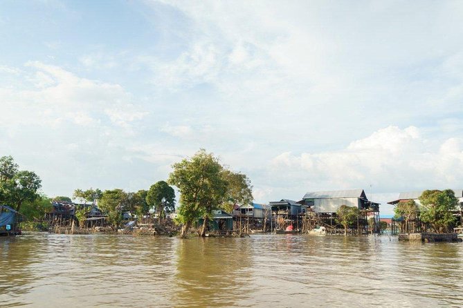 Kampong Phluk Floating Village Tour by Boat - Guides make the difference, and the standout names are consistent
