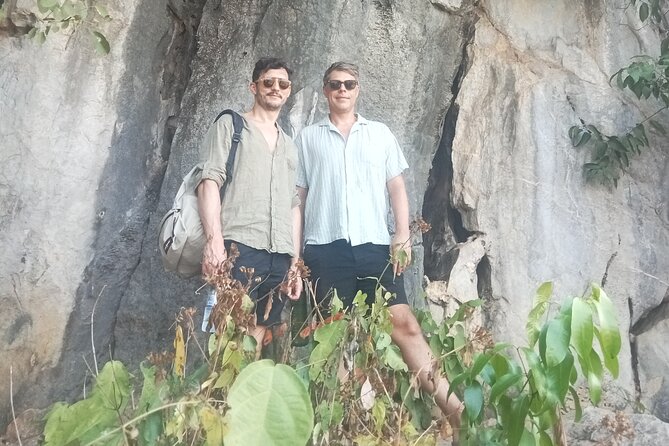 Kampot/Cambodia pepper farm . Cave. lake. Kep Crab market & more. - Meeting Pheary: the local-driving advantage from Kampot