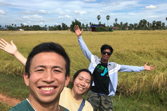 Kampot Countryside Tour - Pepper Farm, Salt Lake, Caves, and more - Phnom Chhngok Cave Temple: awe, stairs, and a temple inside