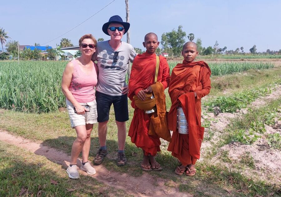Kampot Pepper and Salt Field, Secret Lake, Kep &Crab Market - Beach Walk and Old Town Time in Kep