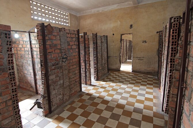 Killing Fields & Toul Sleng Genocide Museum Tickets With Tuk Tuk - Why This Tuol Sleng and Choeung Ek Pair Is a Smart Phnom Penh Plan