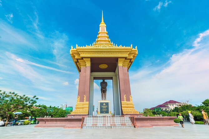 Koh Dach Silk Island and Phnom Penh Full Day Private Tour - Wat Kean Kleang: A Short Temple Stop That Adds Art and Color