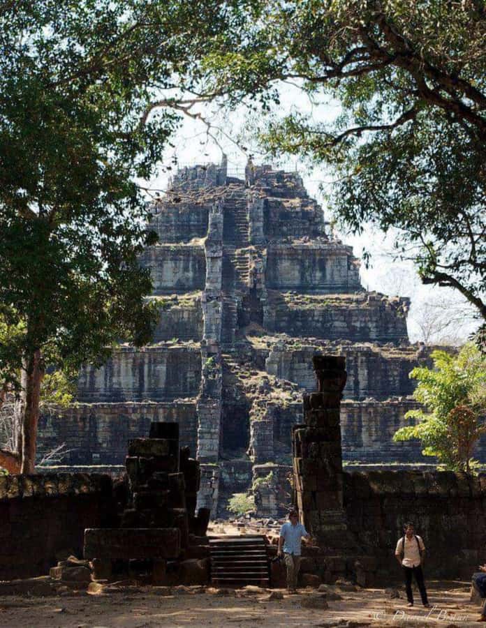 Koh Ker & Beng Mealea Temple Guided Tour - The day trip that swaps Angkor crowds for real ruin time