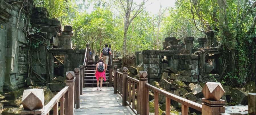 Koh Ker & Beng Mealea Temple Guided Tour - Beng Mealea: the unrestored temple complex where nature does the decorating