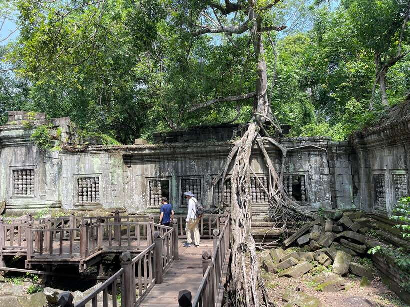 Koh Ker, Kulen Waterfall and Beng Mealea from Siem Reap - Kulen Waterfall: swim, cool off, then keep moving