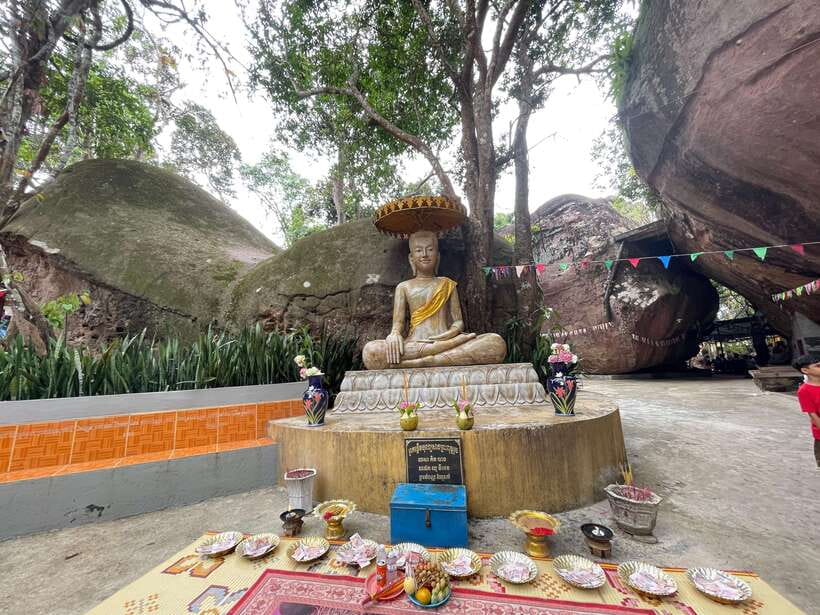 Koh Ker, Kulen Waterfall and Beng Mealea from Siem Reap - Koh Ker: the forgotten capital and the pyramid that grabs you fast