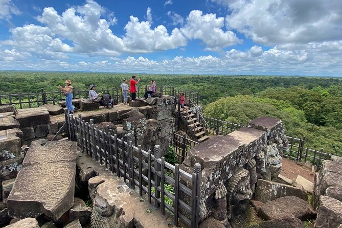 Koh Ker Temple Group & Beng Mealea Full-Day Join-in Tour - How the Guide Changes the Day: Stories, Religion, and Photo Help