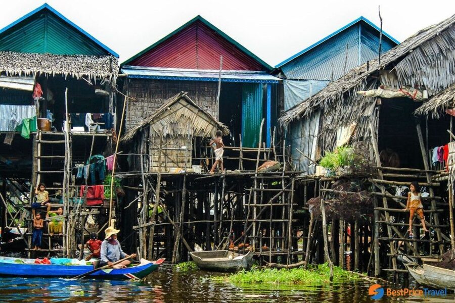 Kompong Khleang Floating Village: Full-Day from Siem Reap - Floating school and school supply handout, done with purpose