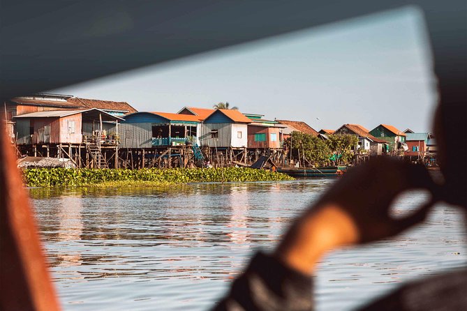Kompong Khleang Floating Village & Tonle Sap Lake - Private Day Tour - Starting in Damdek: sticky rice and a local bakery stop