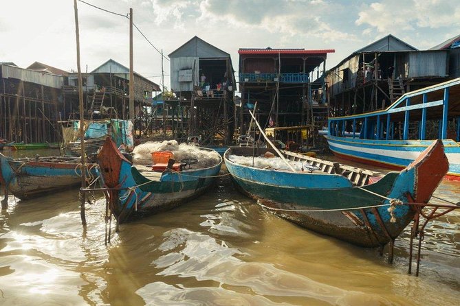 Kompong Phluk Floating Village Private Half-Day Tour - Mangroves by boat: the season affects the scenery more than you expect