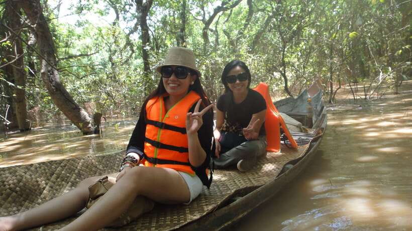 Kompong Phluk Floating Village Tour from Siem Reap - Tonlé Sap Lake: the biggest freshwater system, seen from the water