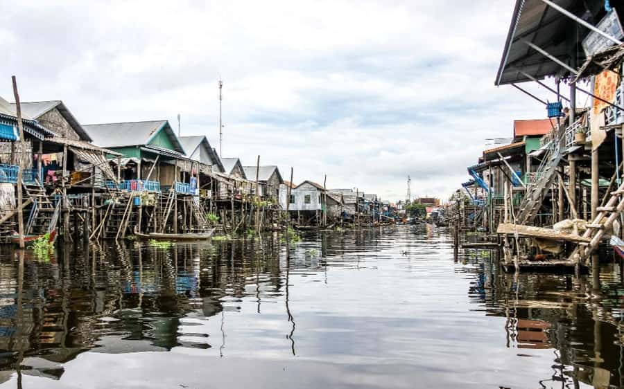 Kompong Pluk Tour - Optional Flooded Forest Rowing Trip (October to January)