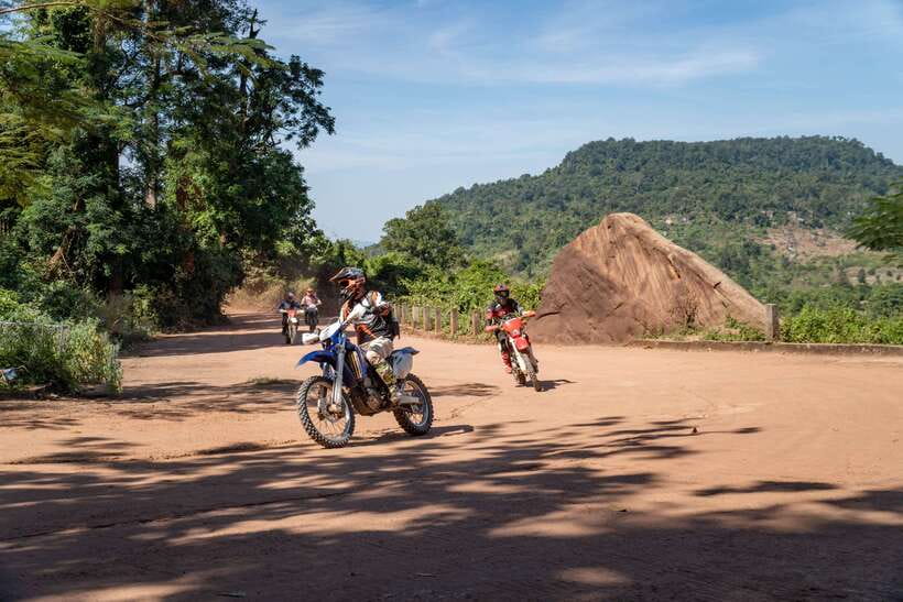 Krong Siem Reap: Kulen Mountain Trails Dirt Bike Adventure - Lunch and Snacks: Refuel Like a Local
