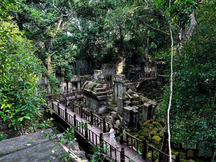 Kulen Mountain, Beng Mealea and Banteay Srei Full Day Tour - Waterfall picnic: where the day improves fast