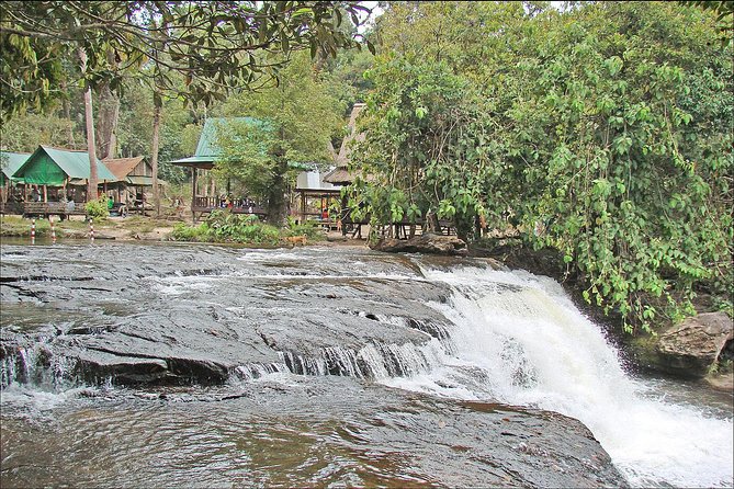 Kulen Mountain, Killing Fields and War Museum Tour - Wat Thmey Killing Fields: a short visit that hits hard