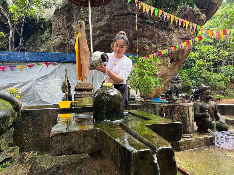 Kulen Mountain: Small-Group Tour and Picnic lunch - Lunch at the waterfall: grilled chicken, fruit, and the local-food mood