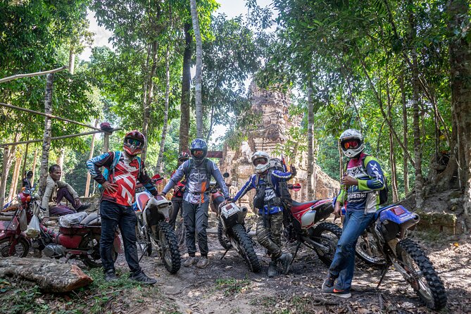 Kulen Mountain Trails Dirt Bike Tour - Entering Phnom Kulen by dirt bike (not a bus)