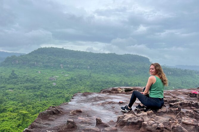 Kulen Mountain Waterfall Tour with Picnic Lunch from Siem Reap - Kulen waterfall picnic lunch, then cool off in the water