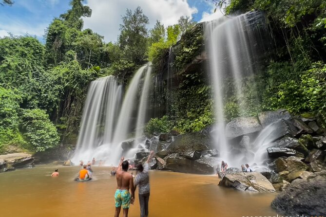Kulen Mountain with Beng Mealea and Tonle Sap Small Group Tour - Kompong Phluk Floating Village: Boat Ride on Tonle Sap and a Seasonal Reality Check