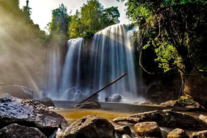 Kulen Waterfall & Kbal Spean Tour - Waterfall time at Kulen, where the weather can change the whole mood
