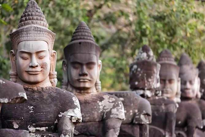 Local French Speaking Guide Angkor Wat Small-Group Tour - Getting Picked Up and Getting Tickets Without Stress
