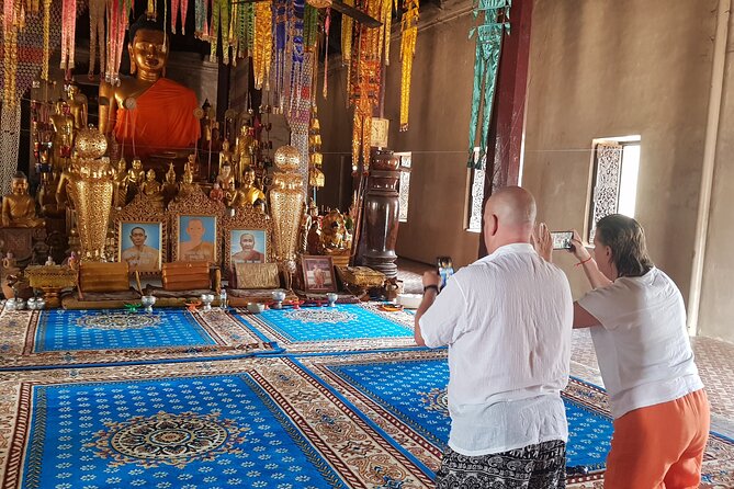Monk Blessing Ceremony in Siem Reap - Respectful photos and how to stay comfortable during the ceremony