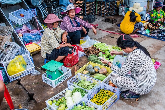 Morning Cooking Class and Market Tour in Siem Reap - Morning Pickup in Siem Reap, and Why This Timing Works