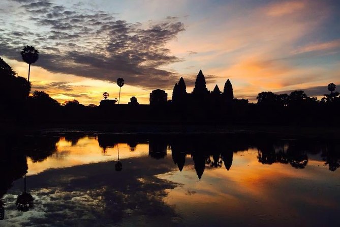 One Day tour with sunrise in car with A/C or Van & Guide. - Who This Angkor Sunrise Tour Is Best For
