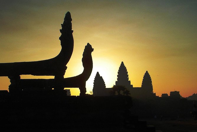 One Day tour with sunrise in car with A/C or Van & Guide. - Should You Book This Sunrise Angkor Wat Tour?
