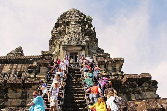 One Way Siem Reap Airport Pick Up or Airport Transfer - Price and Value: $39 Per Group Up to 4